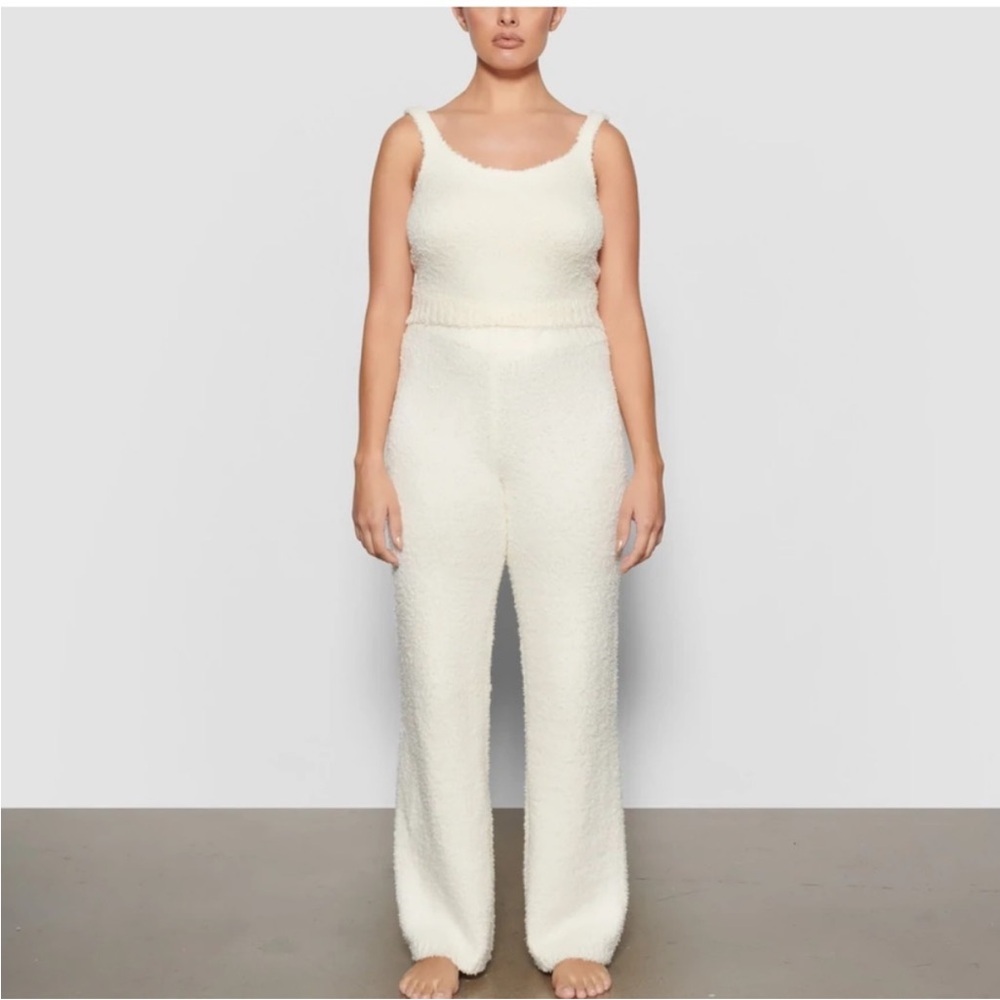 Skims cozy knit wide leg lounge sweat pants‎ in bone white size large / XL
